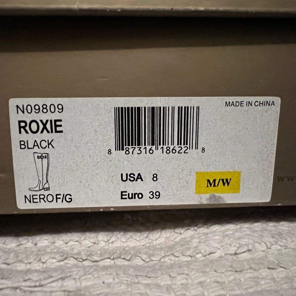 WOMEN’S BORN CROWN BOOTS size 8 - Picture 13 of 13